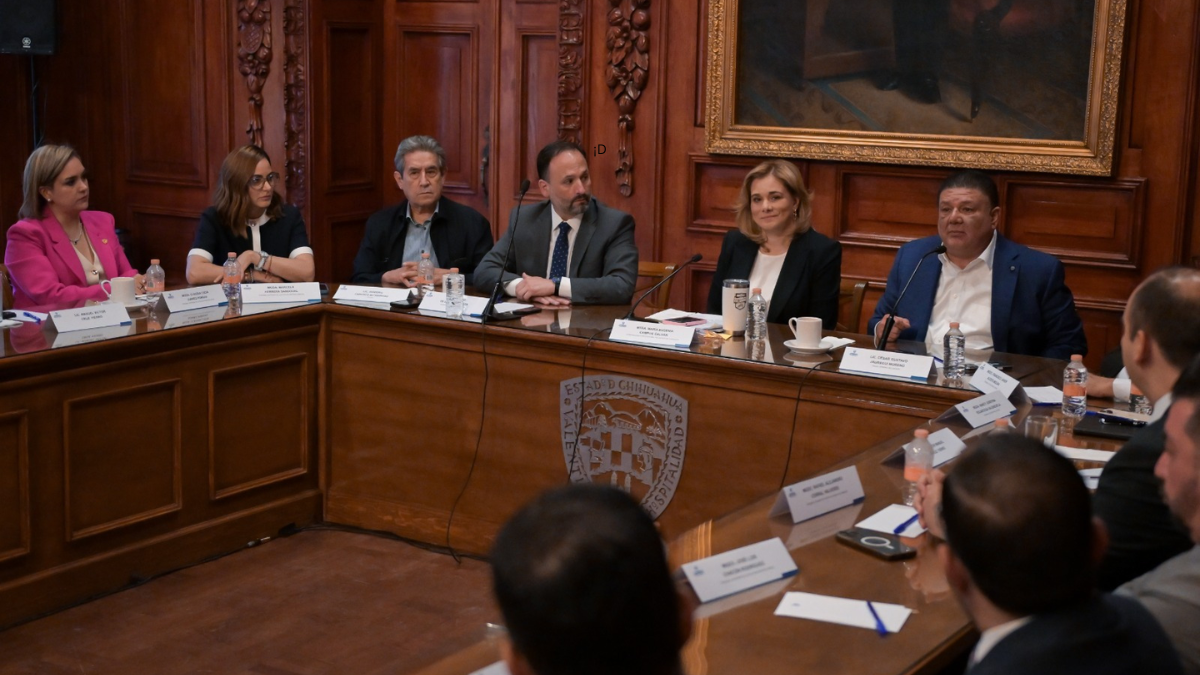 Maru Campos recibe a magistrados electos en Palacio de Gobierno - SOY ...